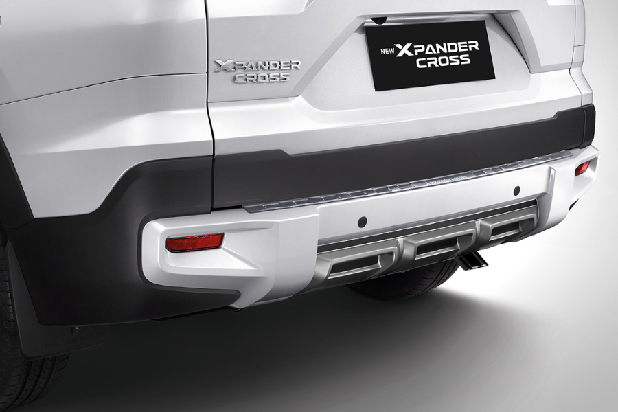 MIAS 2023 Mitsubishi Xpander Cross 60th Anniv SE inspires offroading