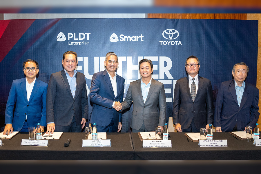Toyota PH, PLDT partnership aims to roll out smart connected cars