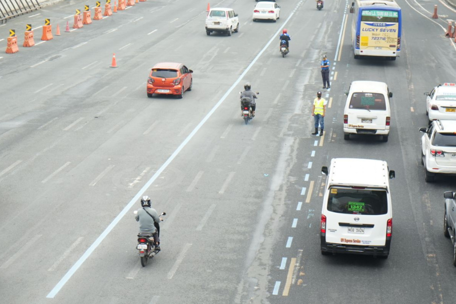 Exclusive motorcycle lane gets up to 90% approval rating, Solon says