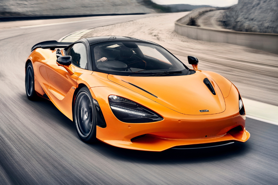 2024 McLaren 750S debuts with 740-hp V8 engine