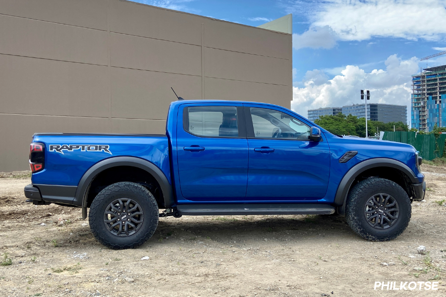 2023 Ford Ranger Raptor side profile