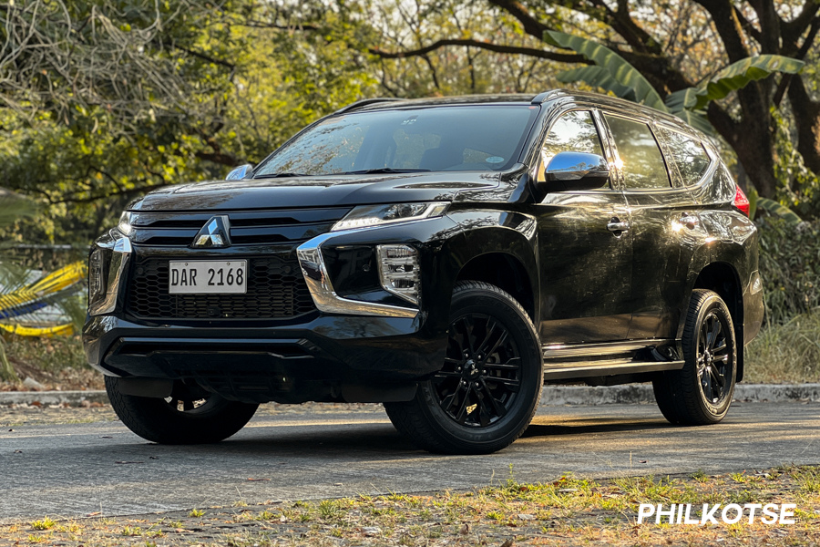 Mitsubishi Montero Sport front view