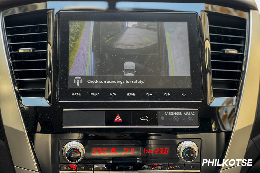 Mitsubishi Montero Sport infotainment screen