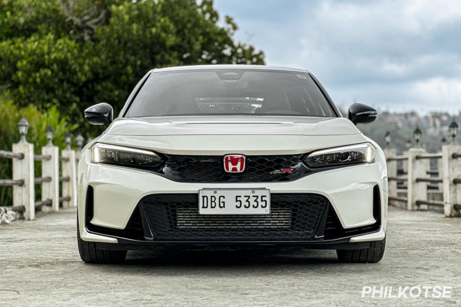 A picture of the front of the Civic Type R