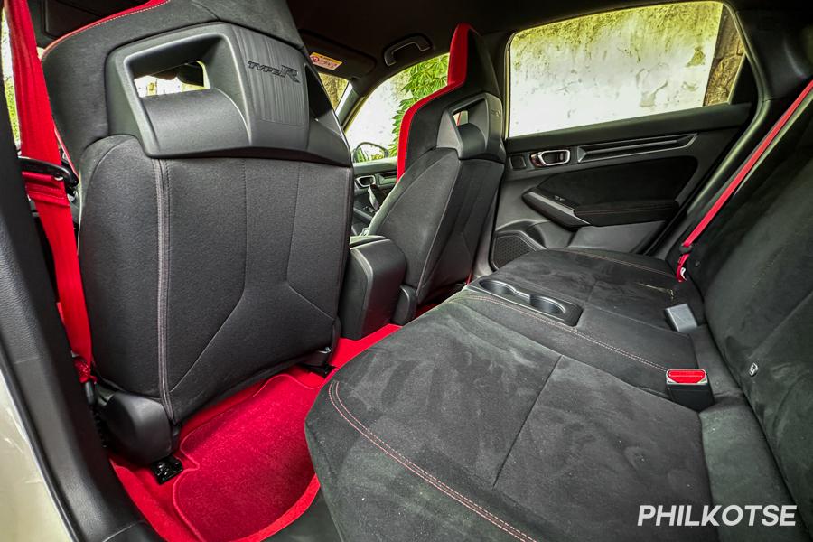 A picture of the Civic Type R's rear seats