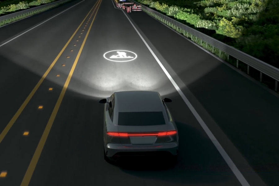 Hyundai unveils new headlights tech capable of projecting road signs