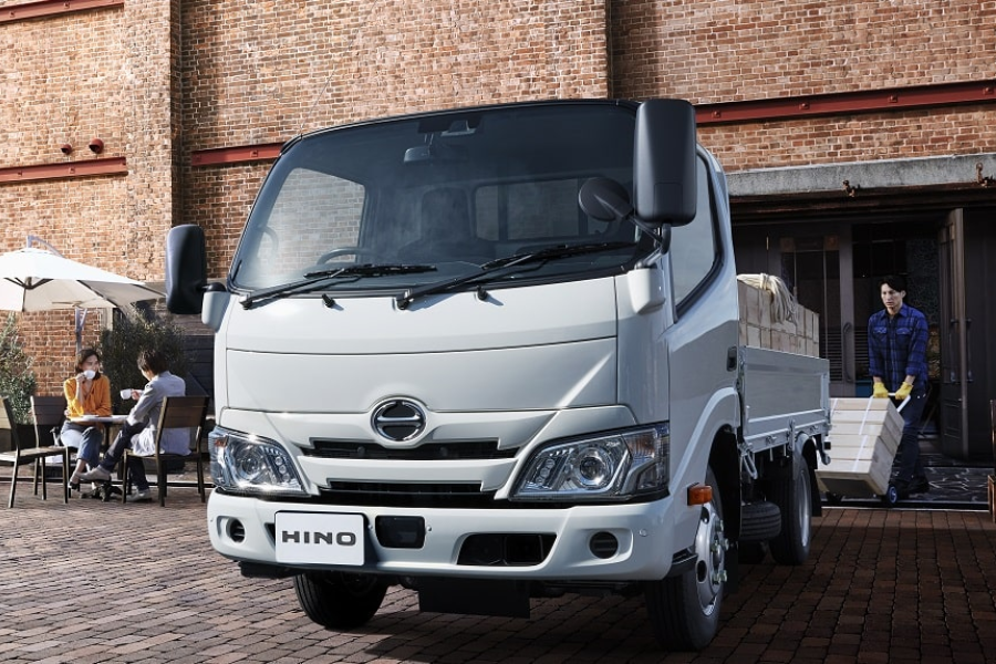 Toyota And Daimler Announces Hino, Fuso Merger