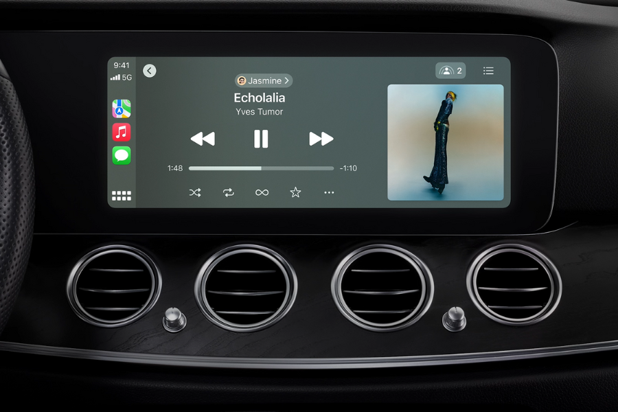 Apple SharePlay allows multiple users to queue music in cars