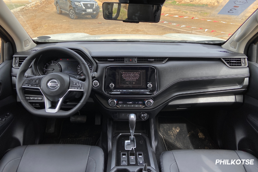 2023 Nissan Terra Sport interior shot