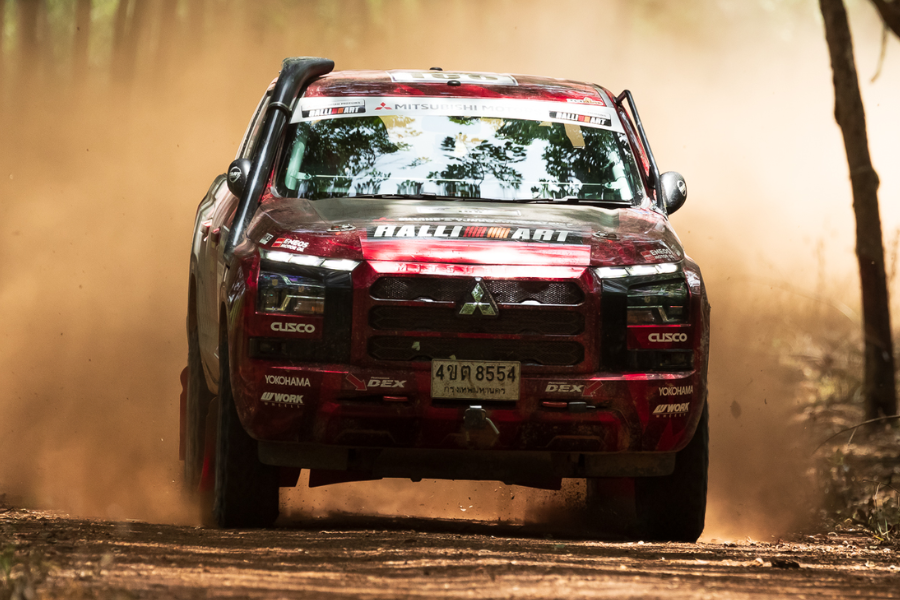 Mitsubishi Ralliart Wins Team Award at 2023 Asia Cross Country Rally