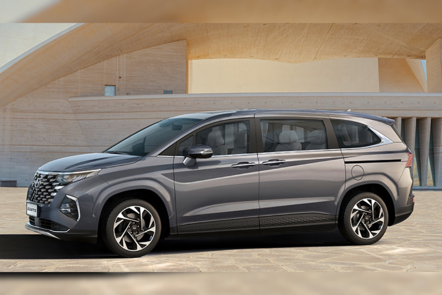 Hyundai Stargazer X, Custo 7-seater minivan coming to PH next month?