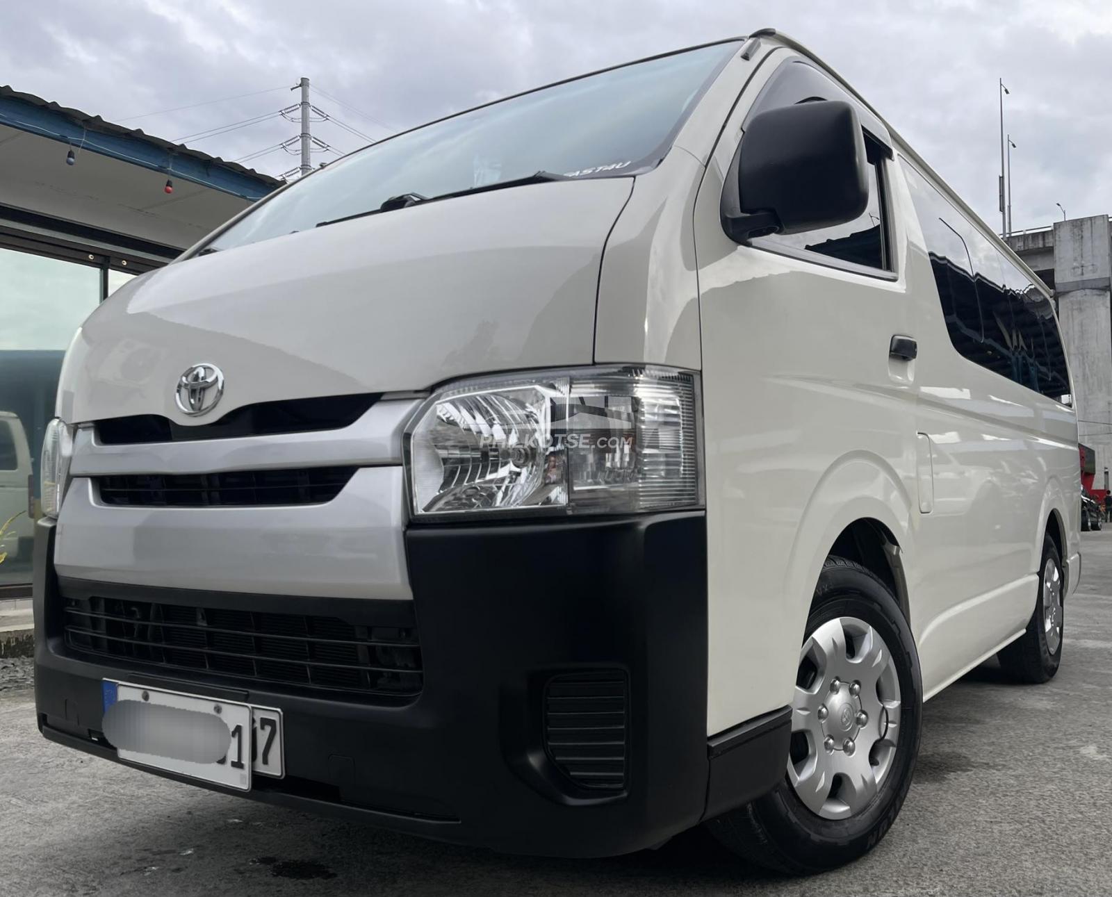 Buy Used Toyota Hiace 2021 for sale only ₱1198000 - ID837027