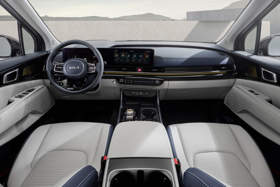 2025 Kia Carnival interior previewed ahead of global launch