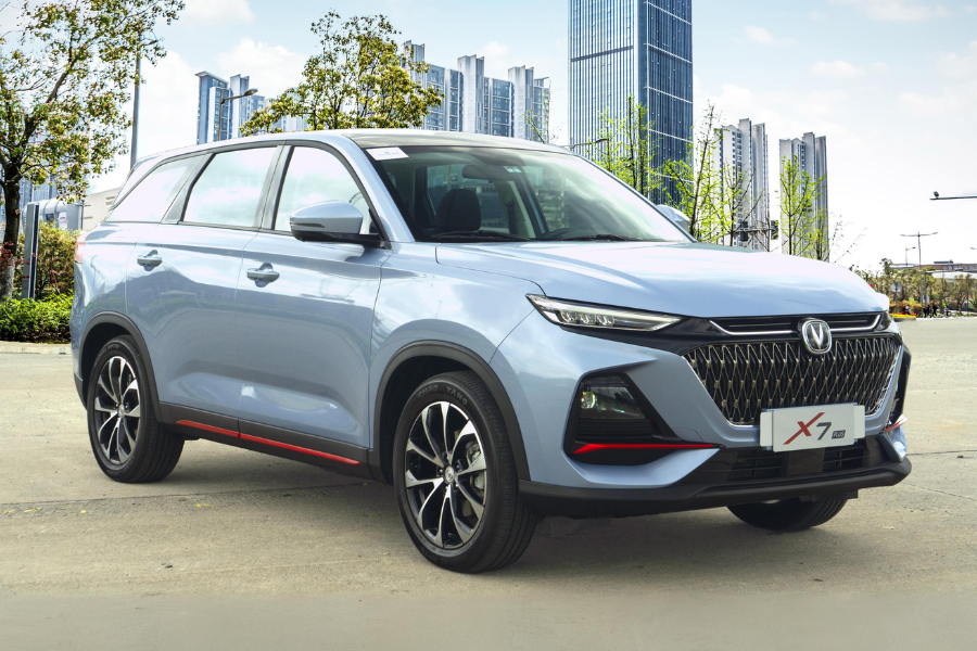 Changan Auto PH meets 2024 by dropping X7 Plus price to P1.399 million