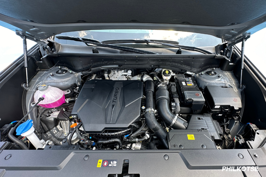 2024 Hyundai Santa Fe engine
