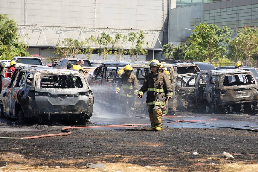 Wrecked cars in NAIA parking fire to be shouldered by one company