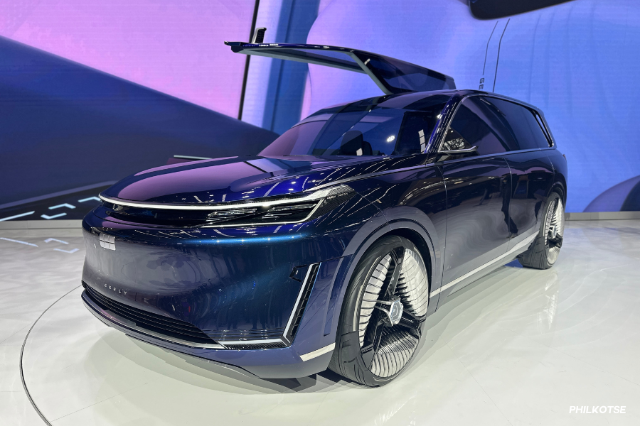 Geely Galaxy Starship concept minivan wows Beijing crowd with gullwing doors