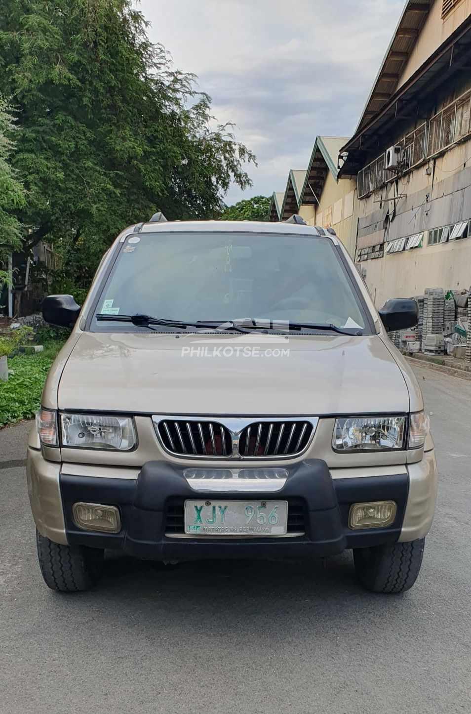 Buy Used Isuzu Xuv 2003 for sale only ₱275000 - ID849869