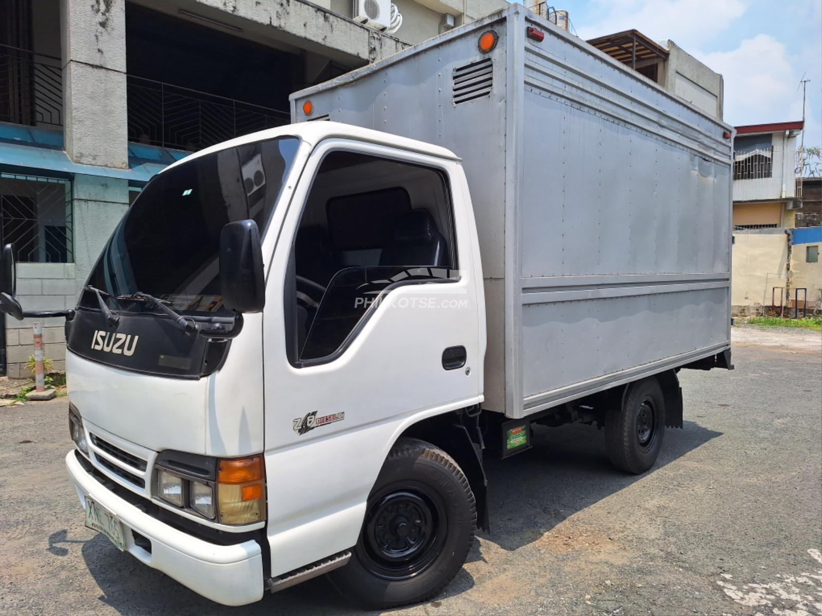 Buy Used Isuzu Traviz 2005 for sale only ₱380000 - ID851190