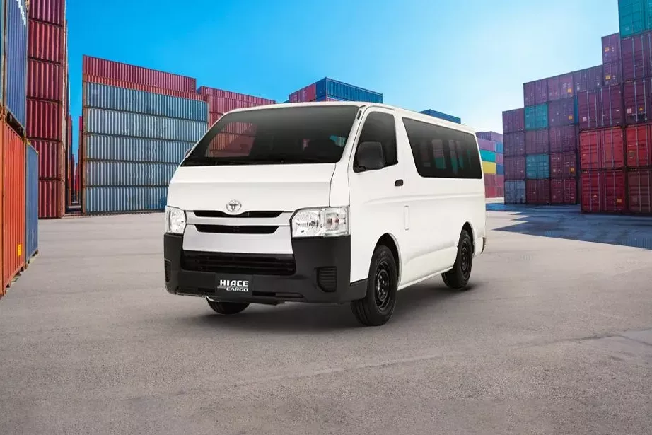 Toyota Hiace Super Grandia philippines exterior