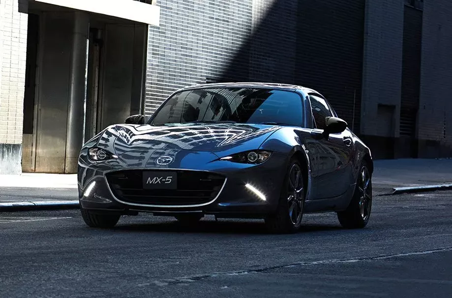 Mazda MX-5 RF exterior
