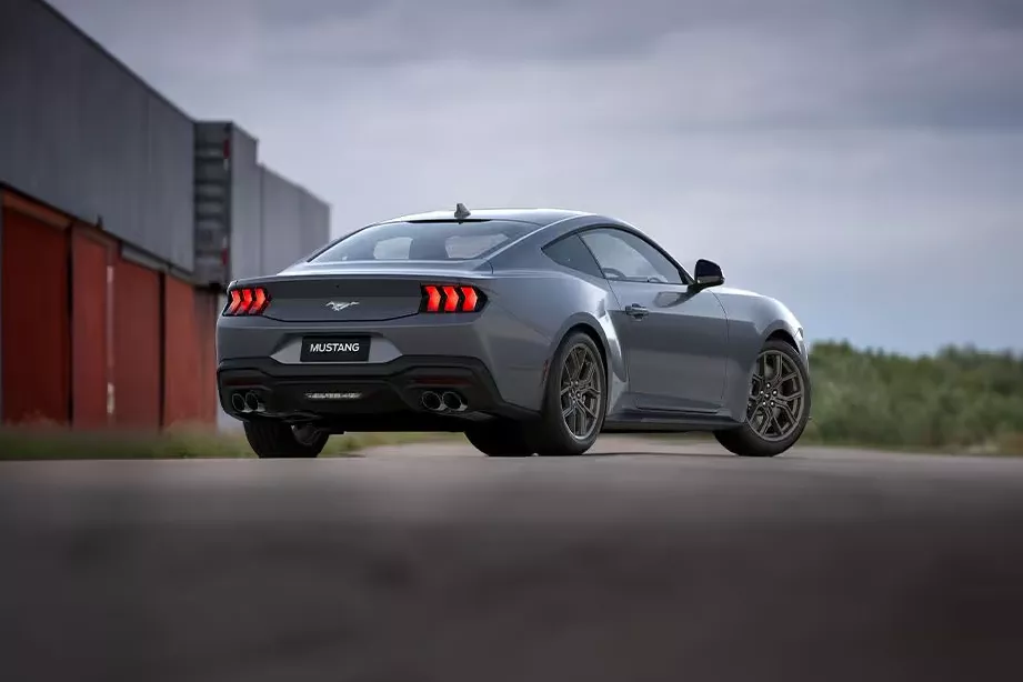 Ford Mustang rear end