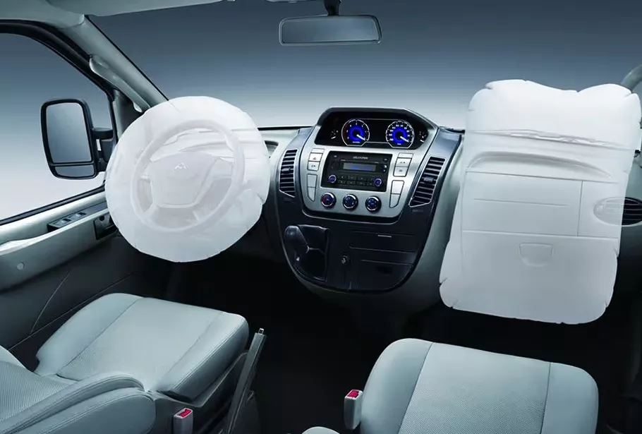 Maxus V80 airbags