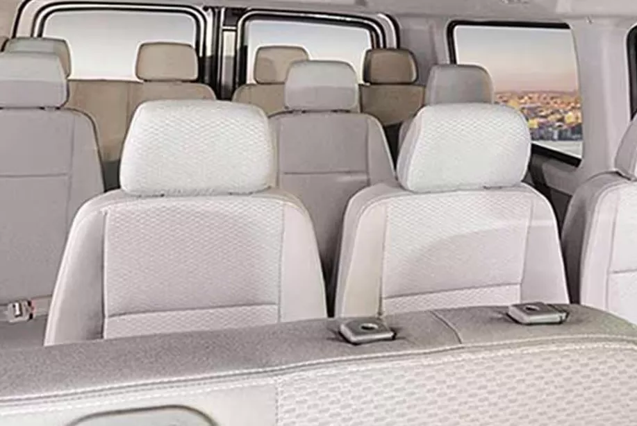 Maxus V80 seats