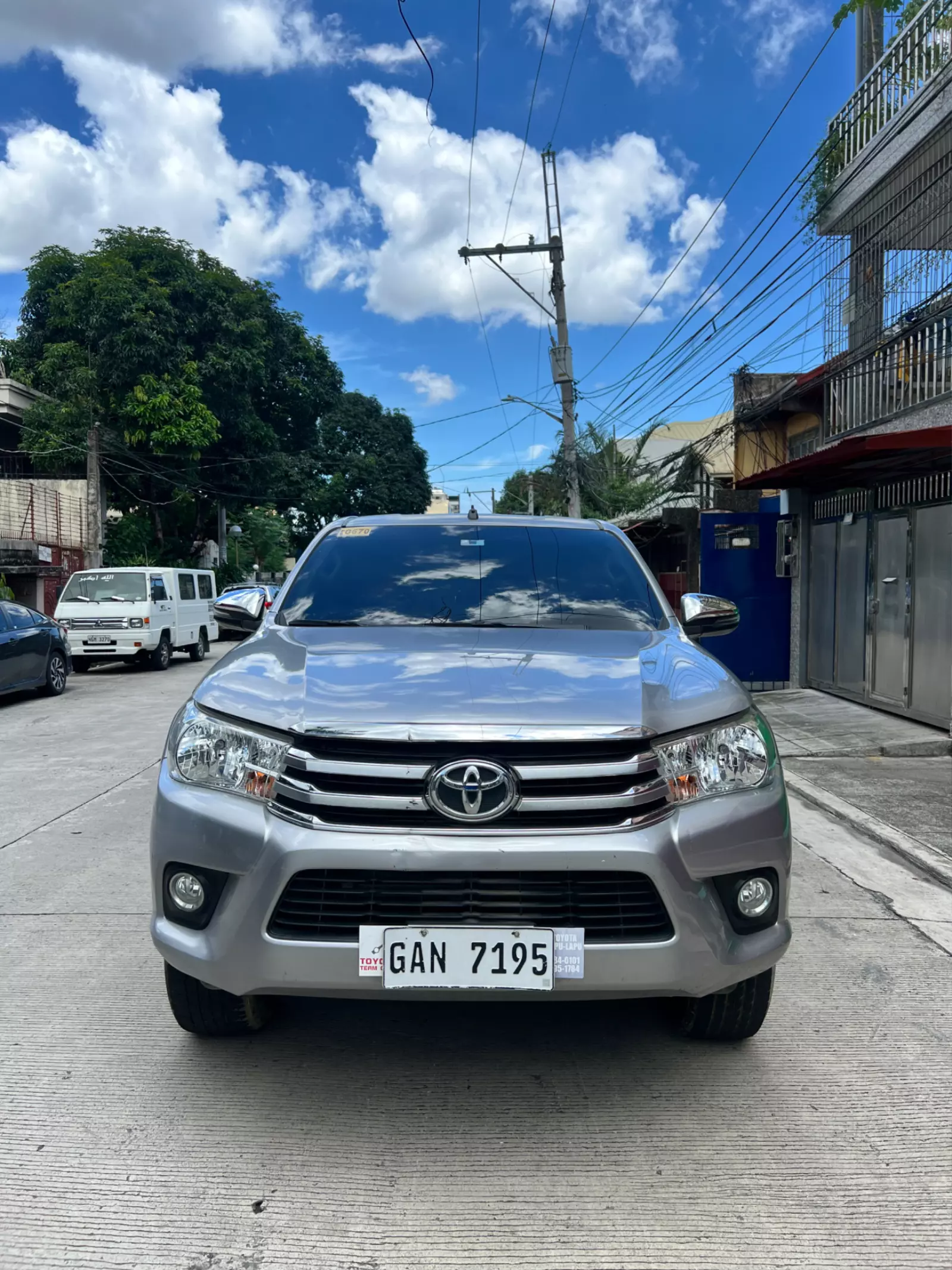 Buy Used Toyota Hilux 2020 for sale only ₱1048000 - ID857468