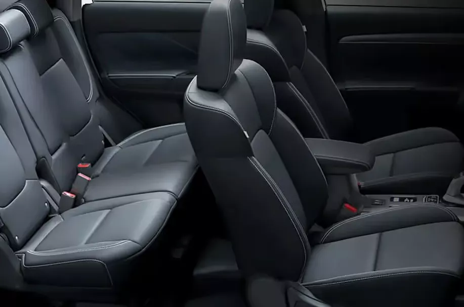 Mitsubishi Outlander PHEV seating