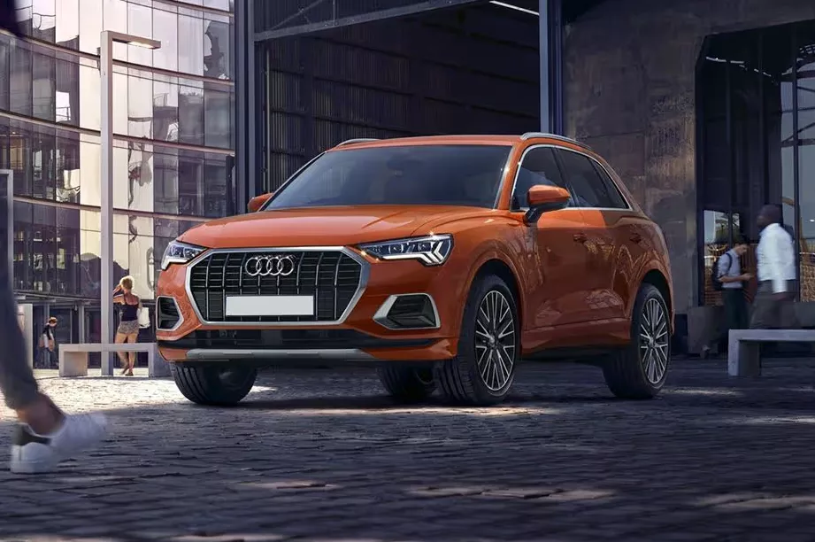 Audi Q3 angular front