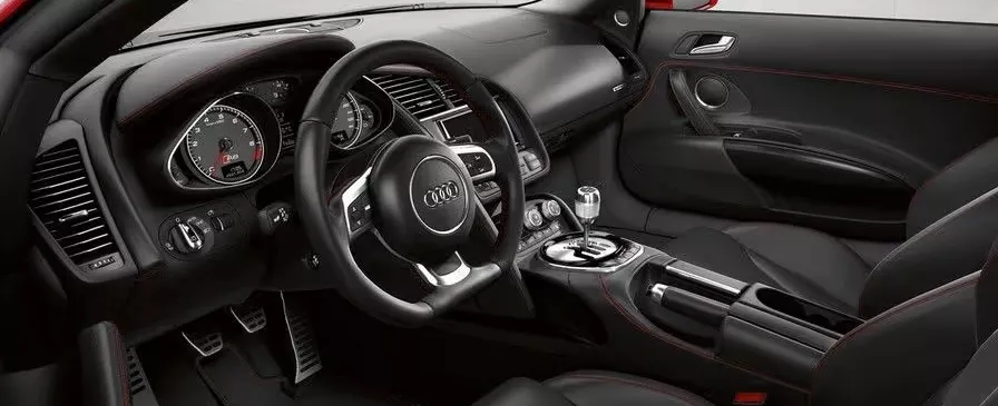 Audi R8 interior