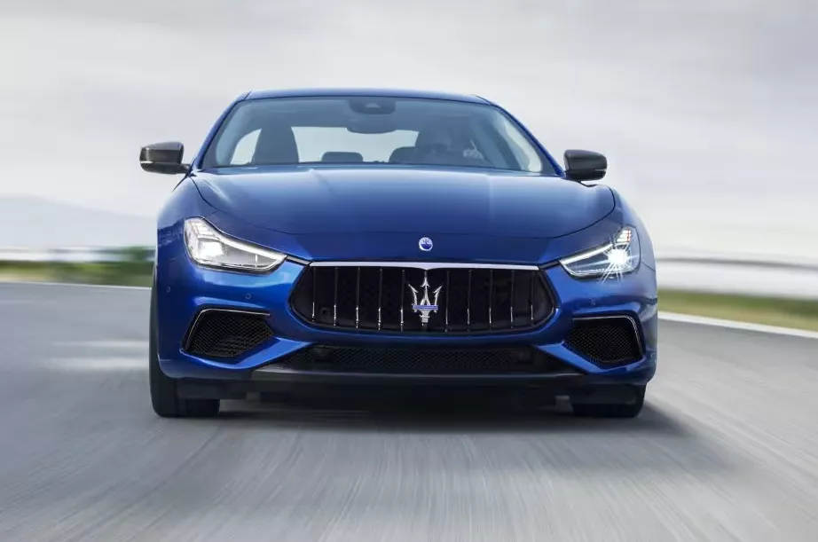 Maserati Ghibli front end