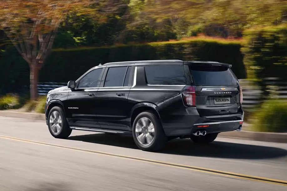 Chevrolet Suburban angular rear