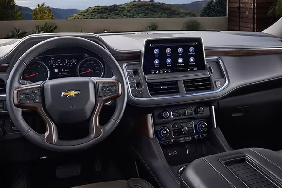 Chevrolet Suburban interior