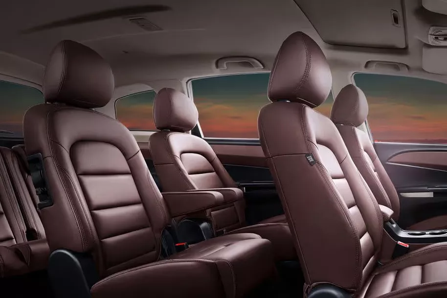 Haima V70 seats