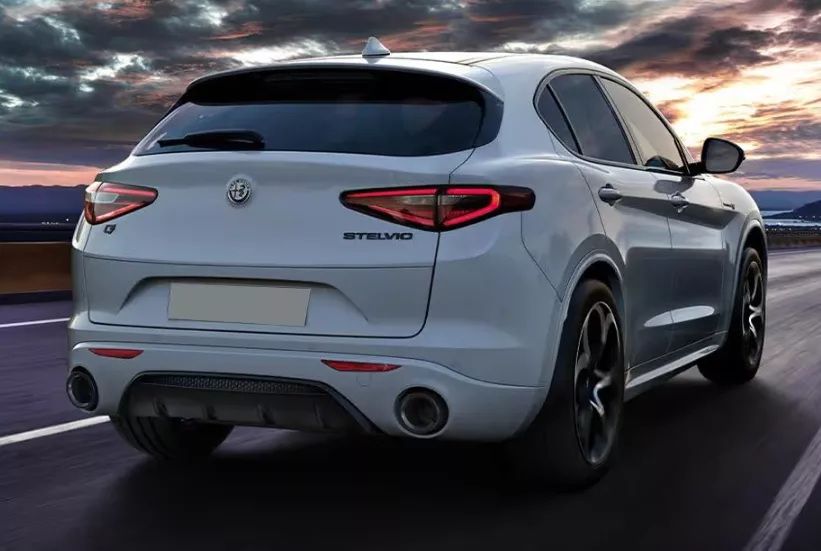 Alfa Romeo Stelvio rear end