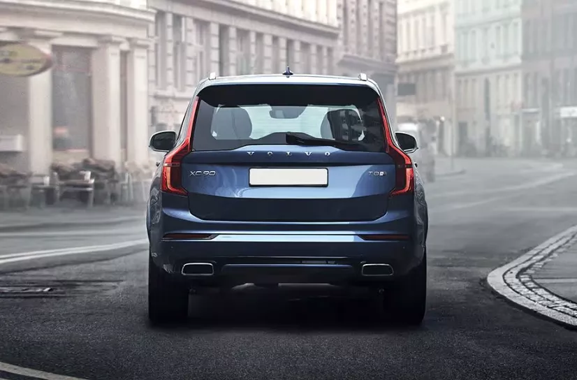 Volvo XC90 rear