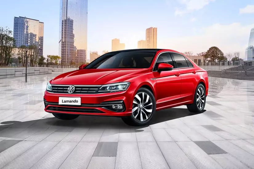 Volkswagen Lamando angular front