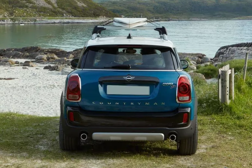 Mini countryman rear