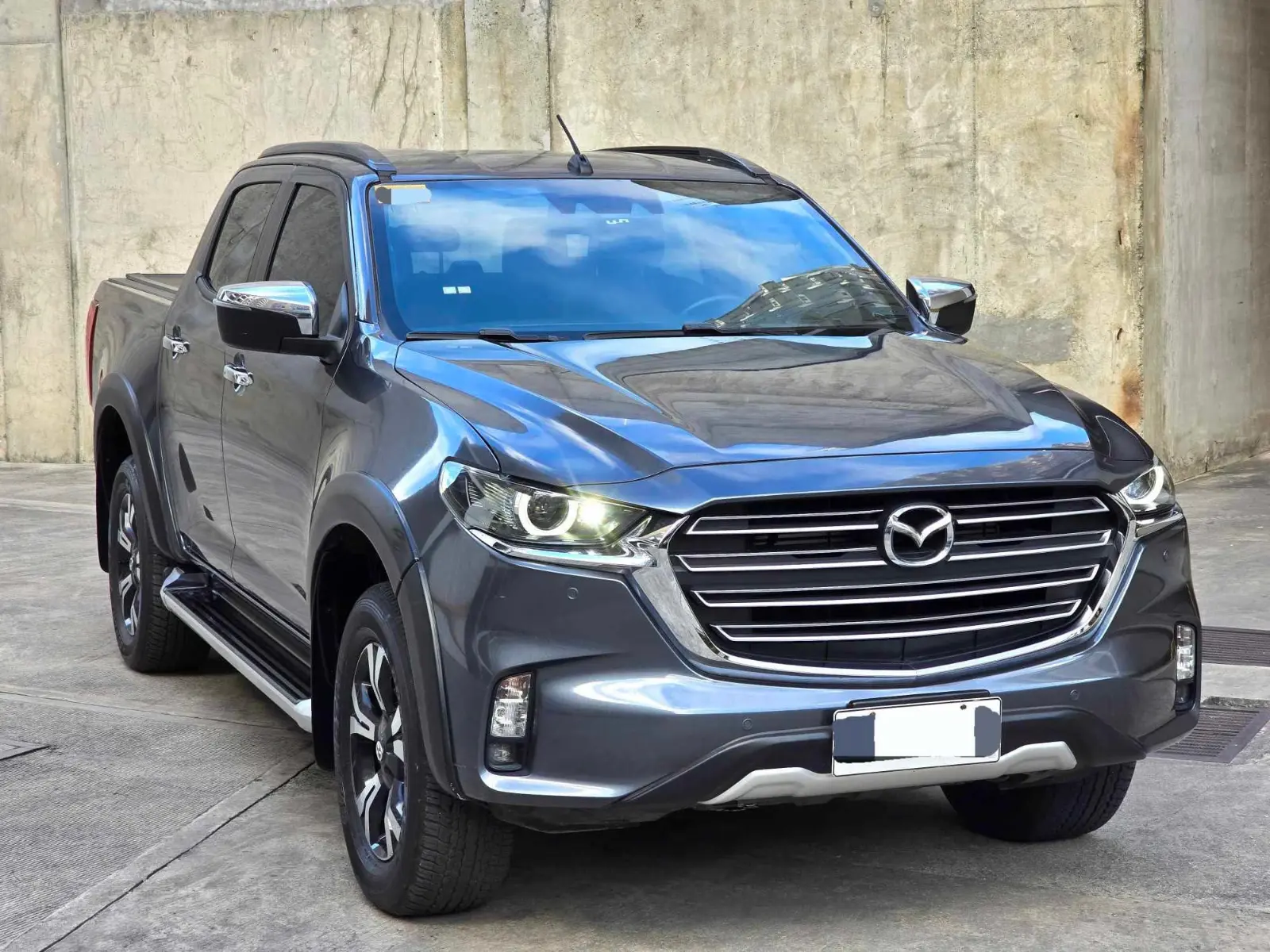 HOT!!! 2023 Mazda BT-50 3.0 4x4 for sale at affordable price