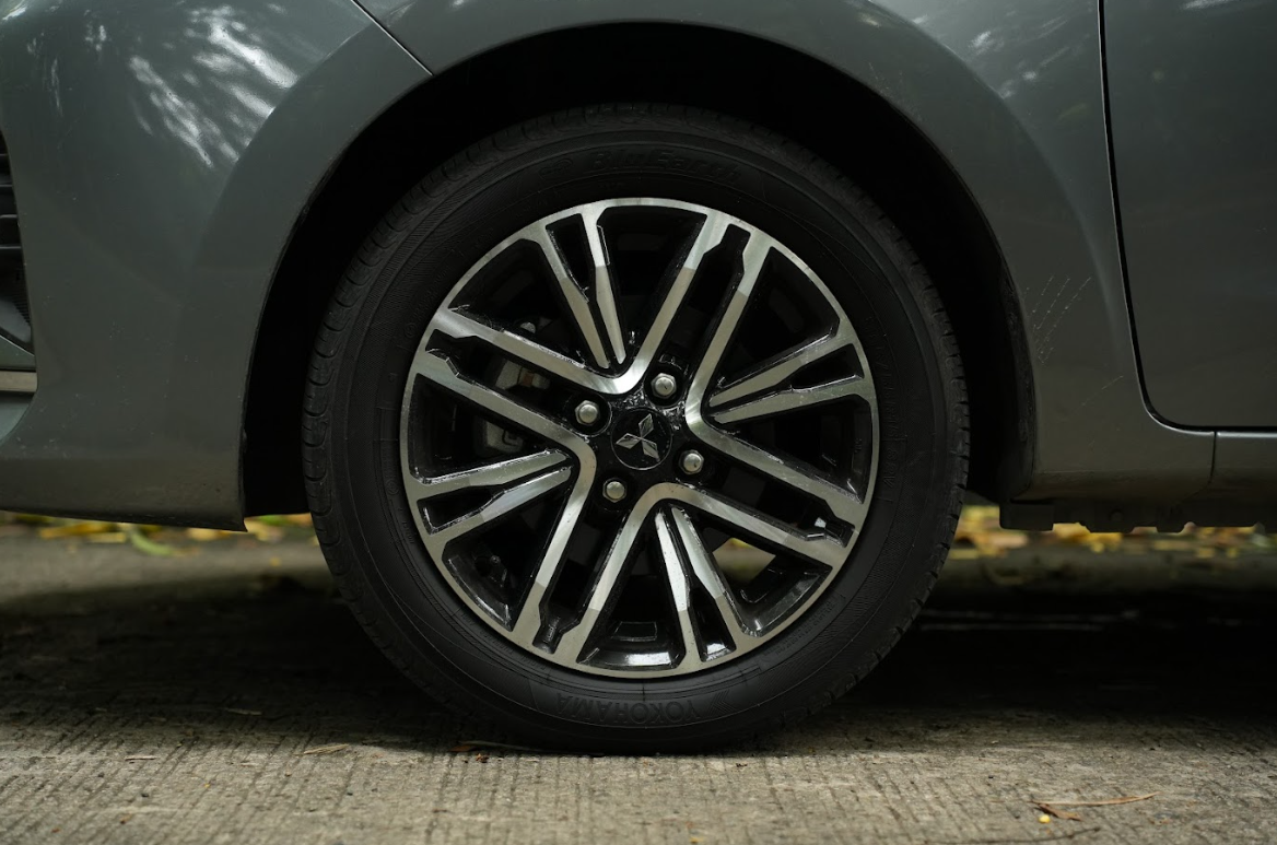 2025 Mitsubishi Mirage G4 GLS 1.2 CVT wheel