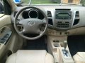 Toyota Fortuner 2006 Gasoline Automatic Silver-5