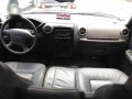 Ford Expedition XLT TRITON 4.6L 4X2 AT 2003-9