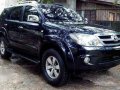 2005 hyundai starex 2007 toyota fortuner v 4x4-4