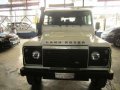 Land Rover Defender 110-0