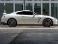 Nissan GT-R 2009 - US-1