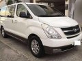 2009 Hyundai Grand Starex VGT AT (Negotiable)-2