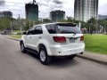 RUSH SALE 2007 Toyota Fortuner V 4x4 Automatic diesel-6