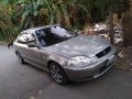 Honda Civic VTI 1997 Manual-1